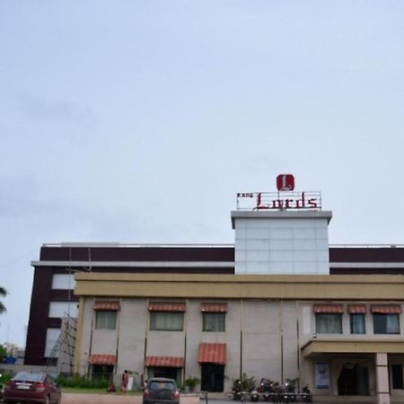 Rang Lords Inn Bharuch Exterior foto